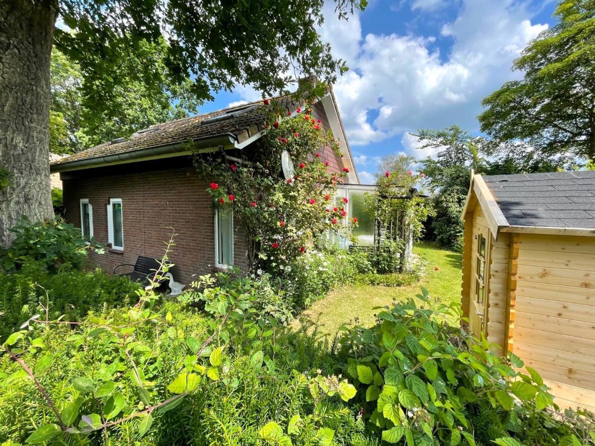 Rustig Gelegen Vakantiebungalow Кортгене Екстер'єр фото